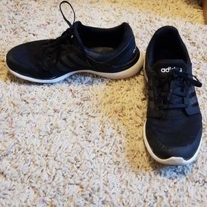 Adidas memory foam shoes